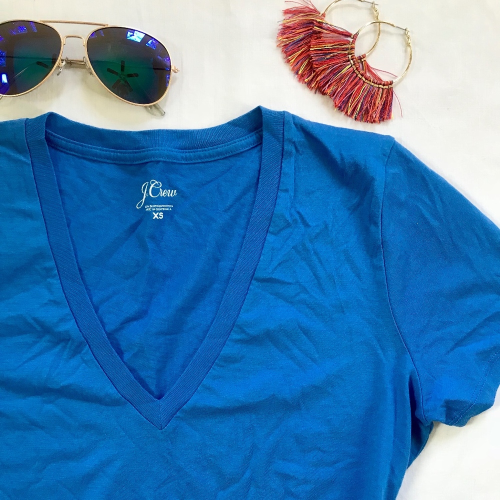 NWOT J. Crew Cerulean Blue V-Neck Short Sleeve Tee - Size XS